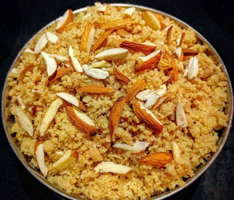 बेसन चूरमा - Rajasthani Besan churma recipe