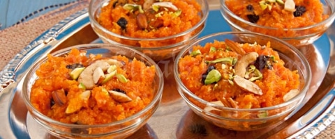 माइक्रोवेव में गाजर का हलवा – Gajar Halwa Recipe in Microwave