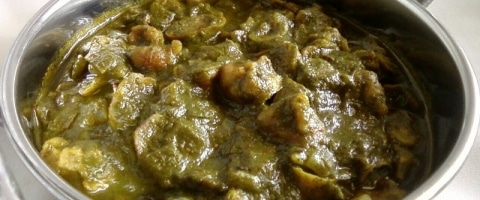 पालक मगोड़ी की सब्जी - Palak Mangodi Recipe - Spinach Curry with Mangodi