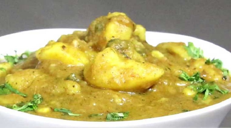 भन्डारे वाली आल् की सब्जी - Bhandarewale Aloo ki Sabzi Recipe