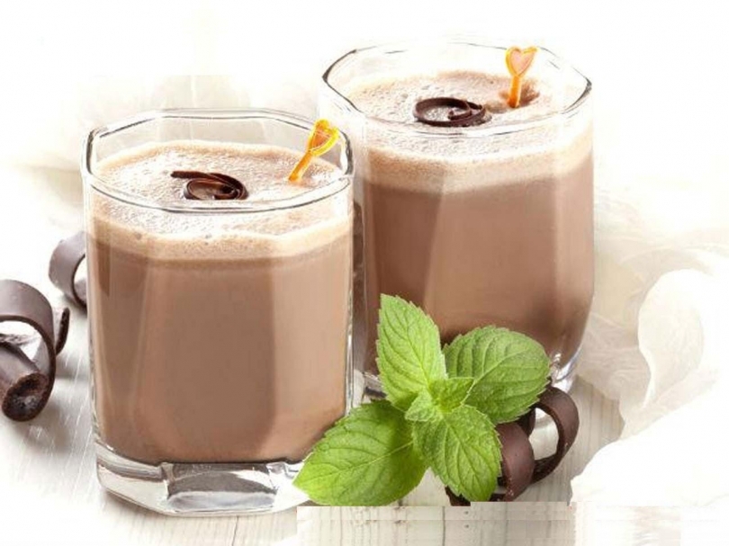 Khajoor Shake Recipe - Khajoor Milk Shake for Navratri Vrat Recipe