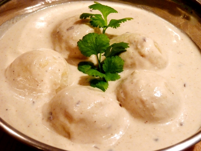 Malai Kofta in White Creamy Gravy Recipe