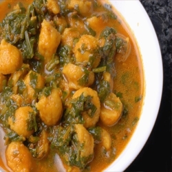 टिन्डा मंगोड़ी करी - Mangodi Tinda Curry Recipe