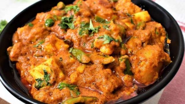 वेज कोल्हापुरी - Veg Kolhapuri Recipe