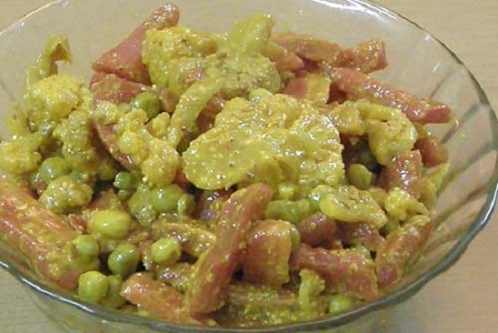 गोभी,गाजर और मटर का अचार मिक्स अचार - Mixed Vegetable Pickle Recipe