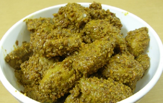 अमिया का सलोना अचार - Mango Salona Pickle Recipe