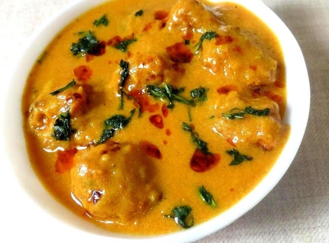 गोविन्द गट्टे की सब्जी - Govind Gatta Curry Recipe