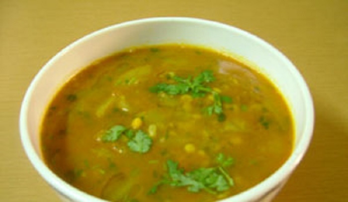 चने की दाल की लौकी - Chana Dal with Lauki Curry Recipe