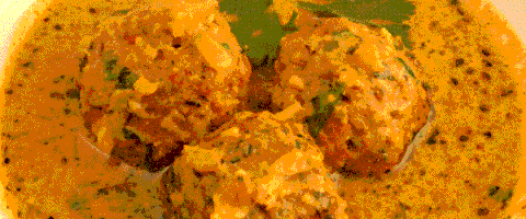 पत्तागोभी कोफ्ता करी - Band Gobi Kofta Curry Recipe