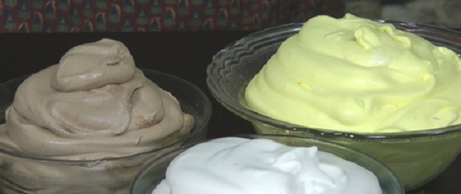 क्रीम व्हिप कीजिये - Homemade Whipped Cream Recipe